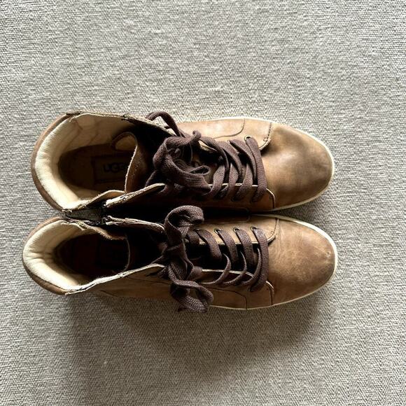 UGG Gradie Hi Top Trainer Sneakers Women 9.5 Brown Leather Lace Up - Picture 4 of 7